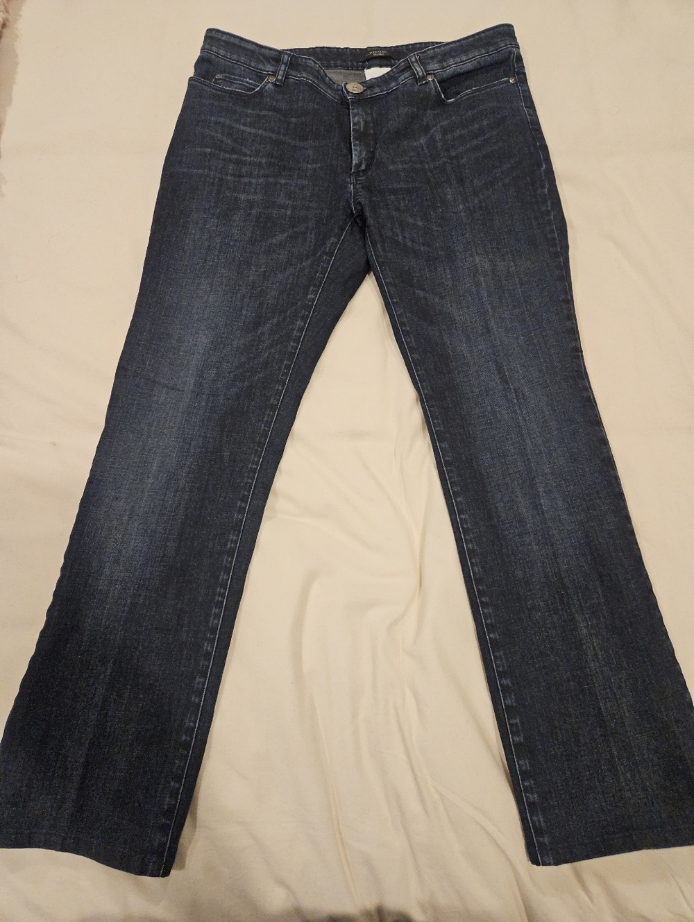 Weekend By Max Mara FitW11 Slim Dark Wash Straight Leg Jeans In Womens Size 12.